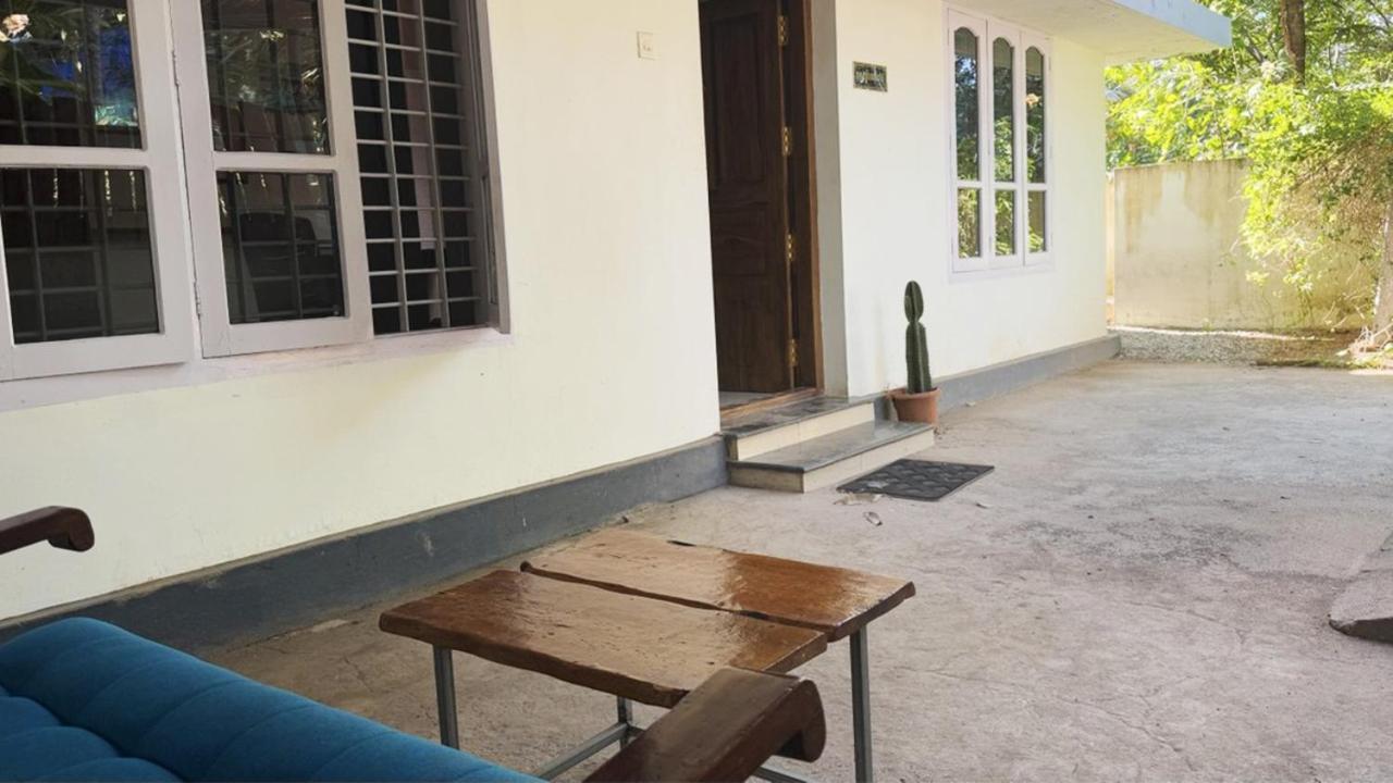 Aparthotel Blue Sophy Residency Varkala Pokoj fotografie